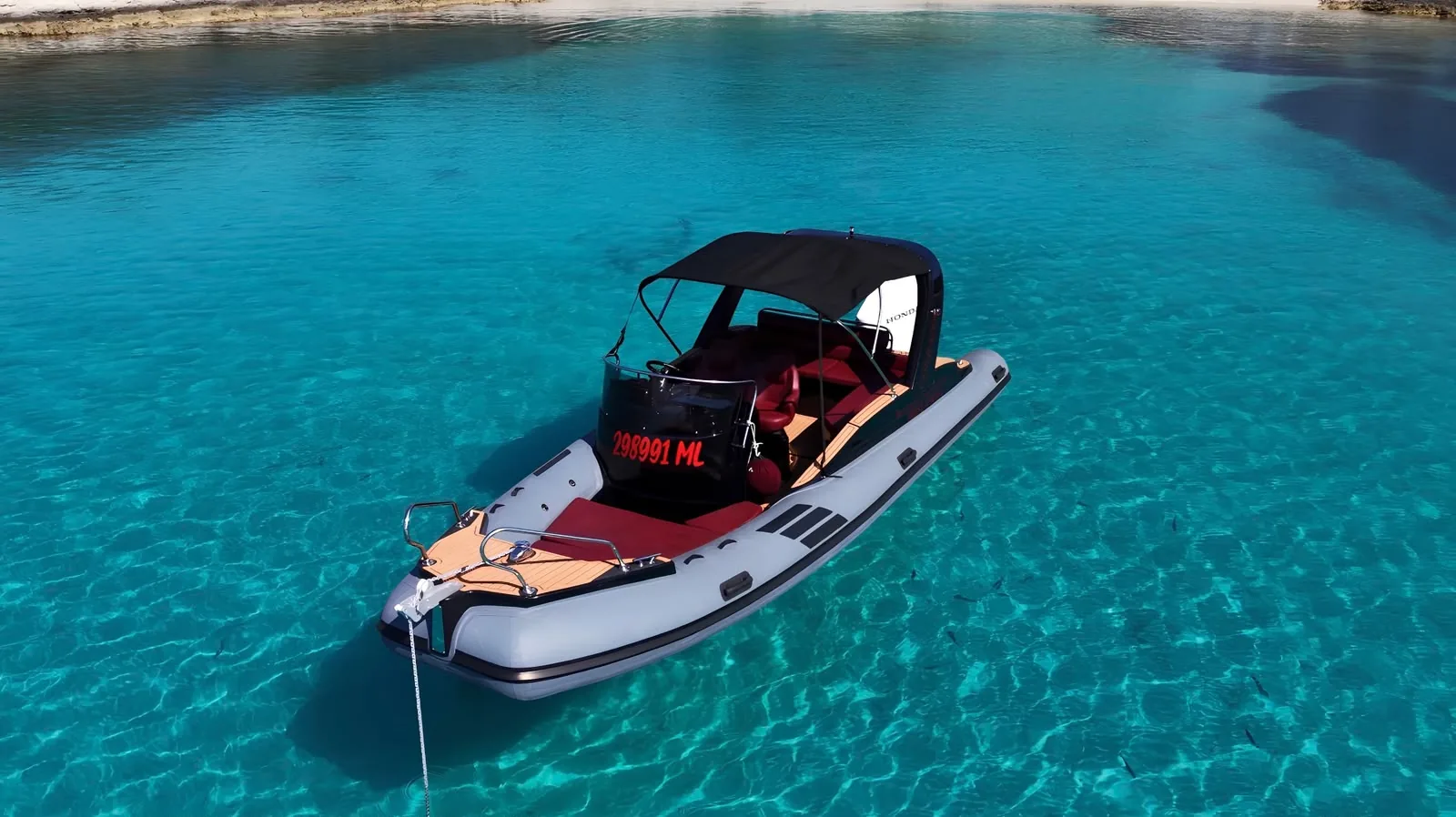 Aquamax B23 novo plovilo u floti Rent a Boat Bruschetta