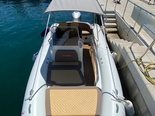 RIS Marine 650 Galerija plovila 1