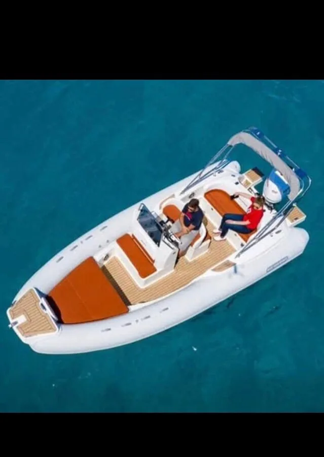 RIS Marine iz flote Rent a Boat Bruschetta
