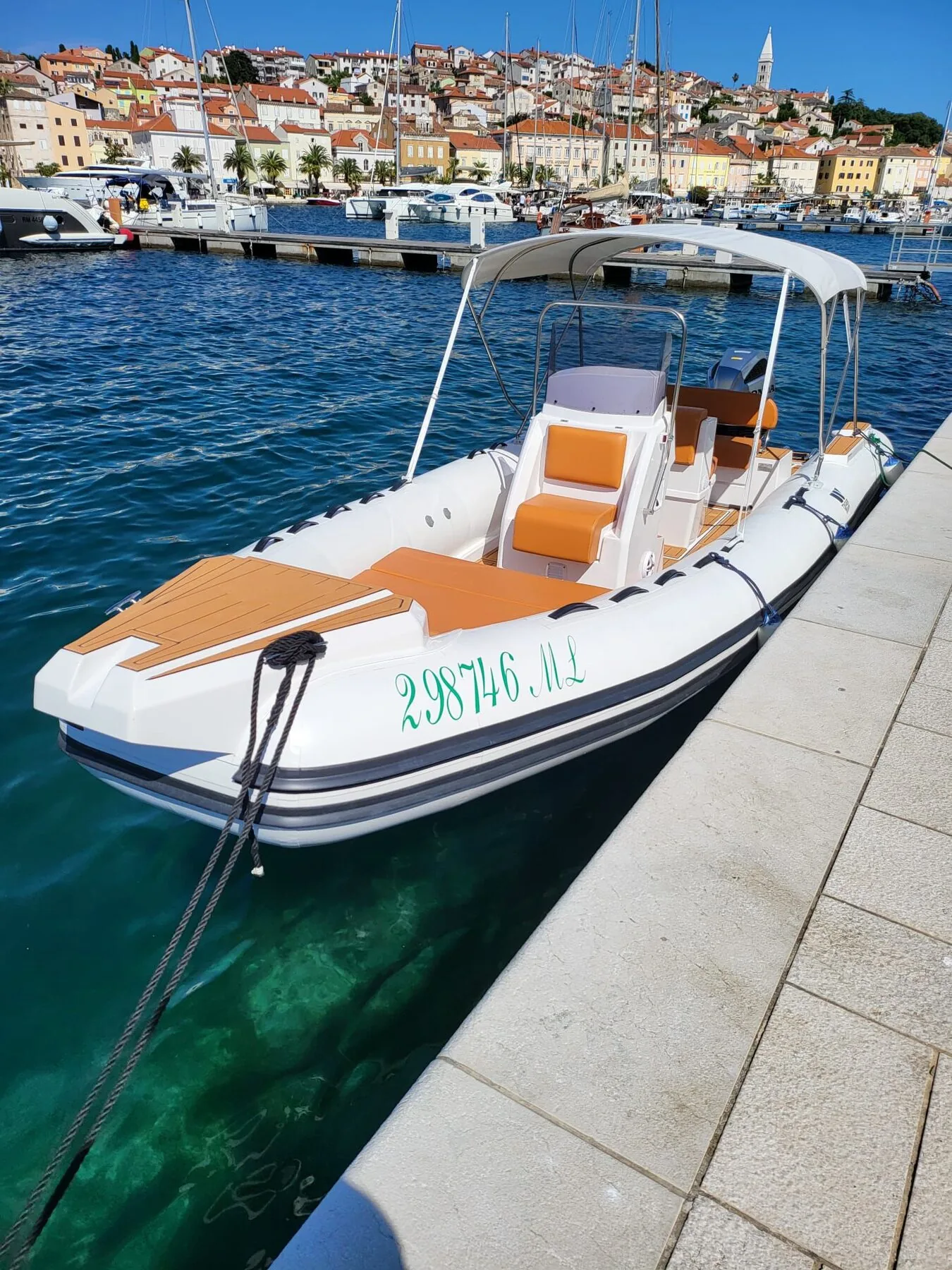 Rent a Boat Bruschetta galerija 5