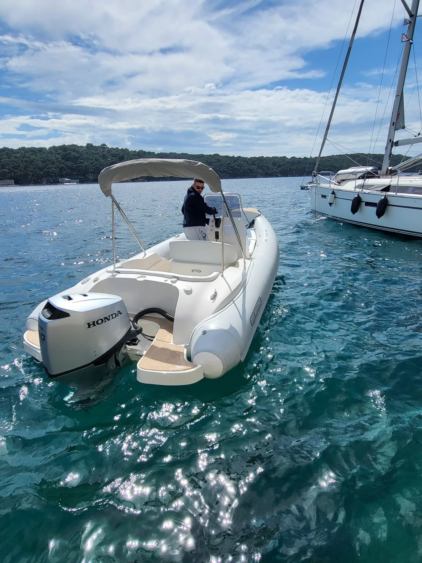 Rent a Boat Bruschetta galerija 45
